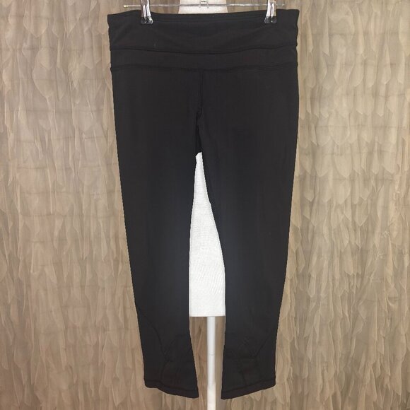 Lululemon Inspire Crop II Black Leggings | Women’s Size 6 - Picture 6 of 9